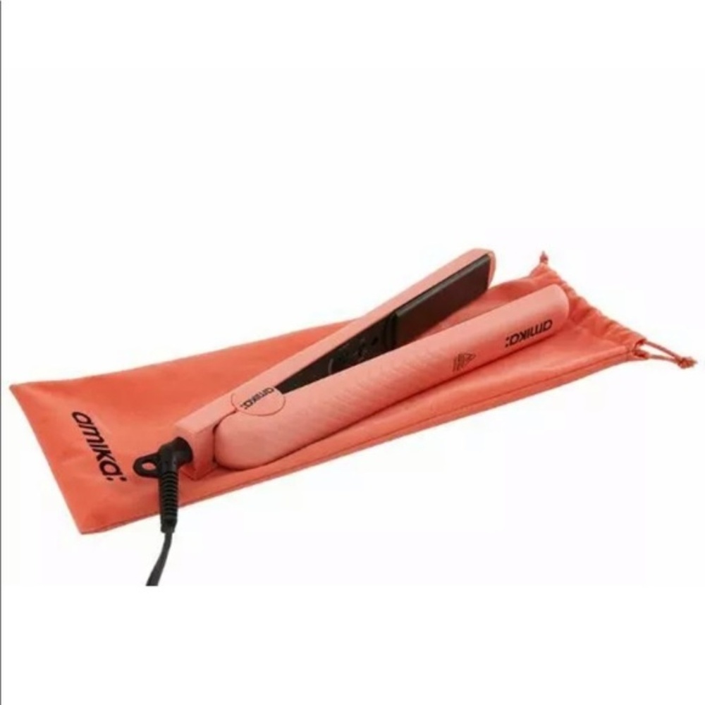 NWT Limited Edition Amika Straightener